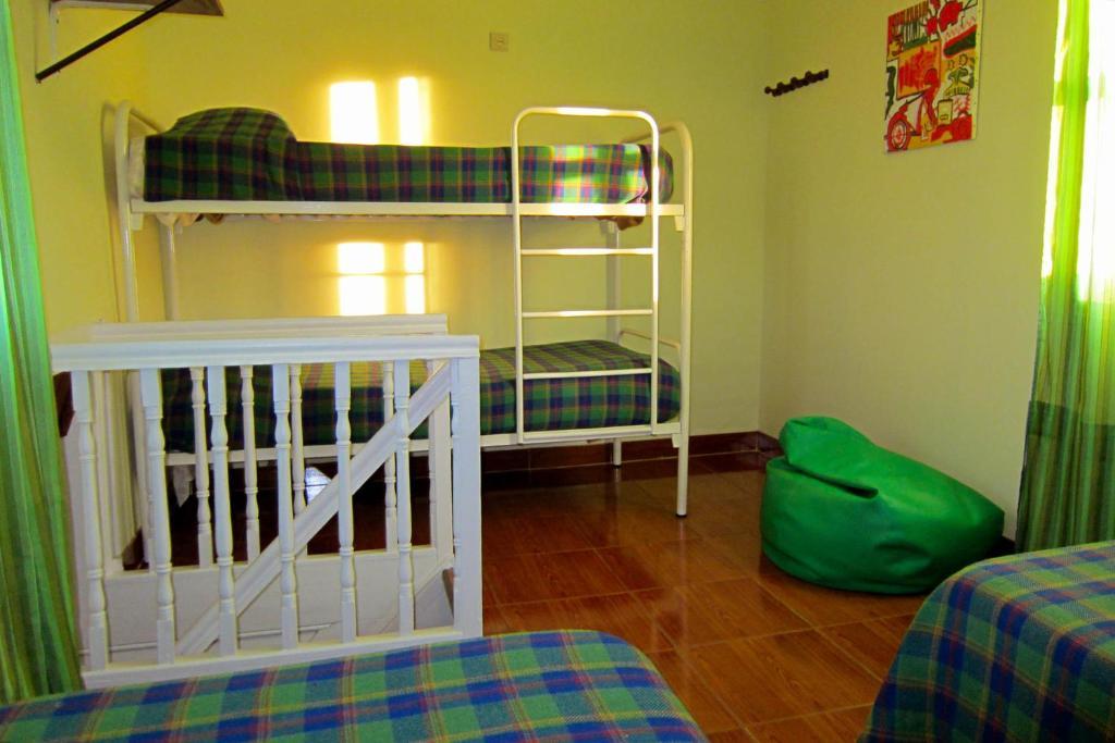 Quarto Família com Banheiro Compartilhado